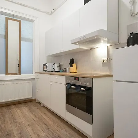 2Br Shared Apt Only 7Min To Wiener Stadthalle Exterior photo
