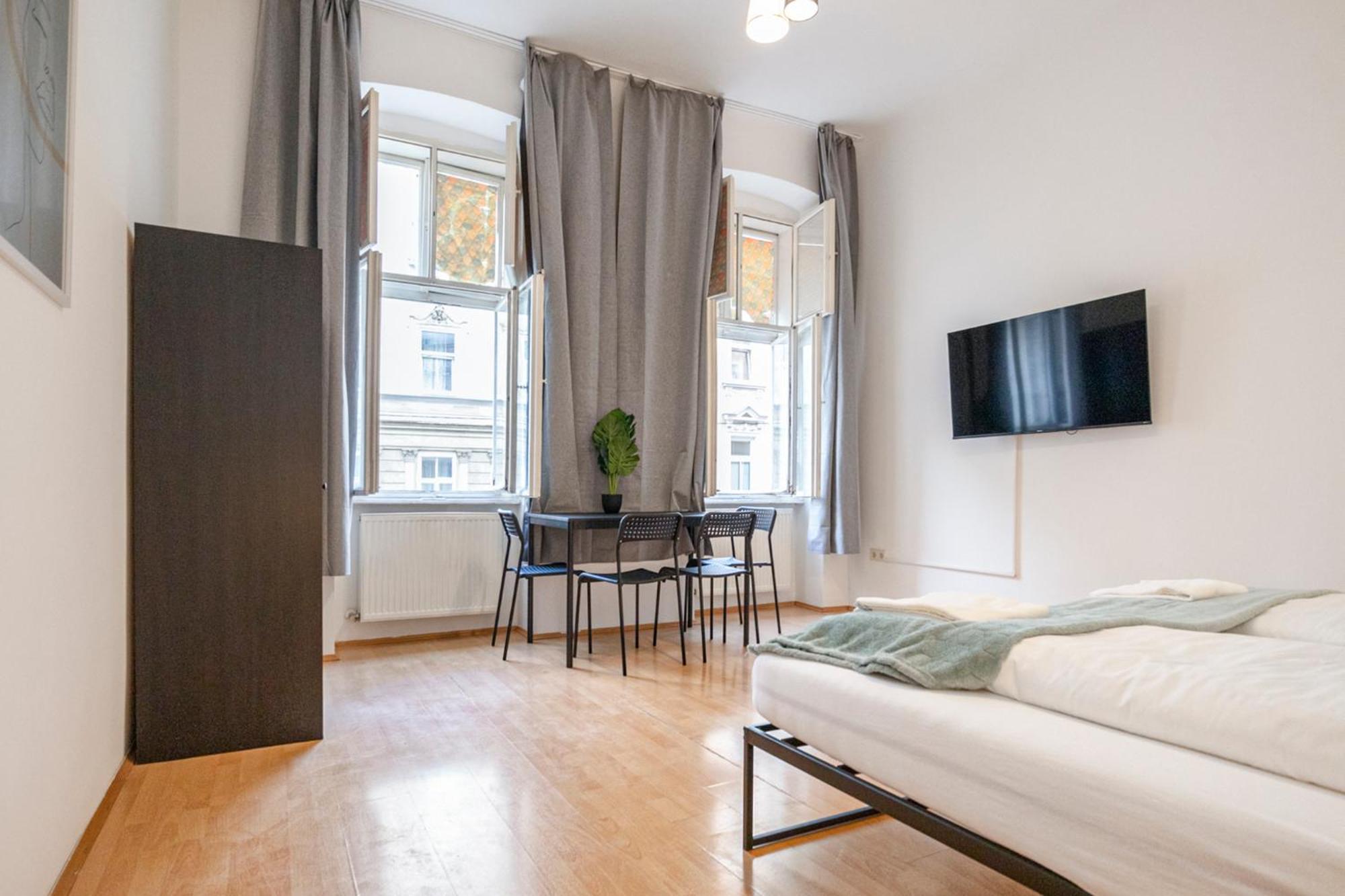 Apartment 2br Shared Only 7min To Wiener Stadthalle Vienna